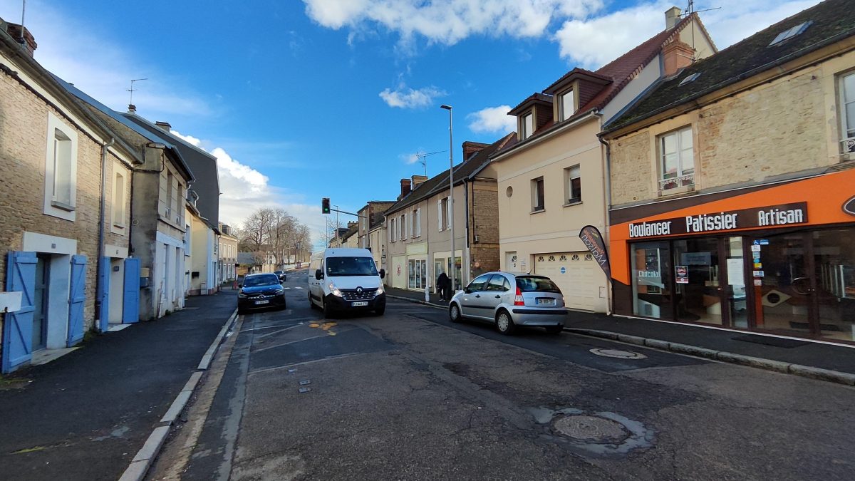 Photo de la rue Émile Zola à Mondeville