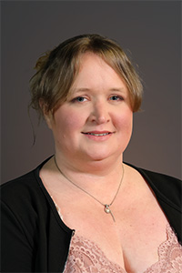 Mme Julie-Anne BIZET