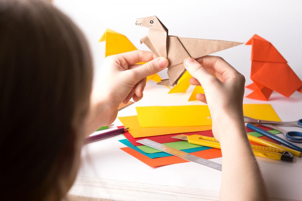 Atelier Origami Corbeille de Noël