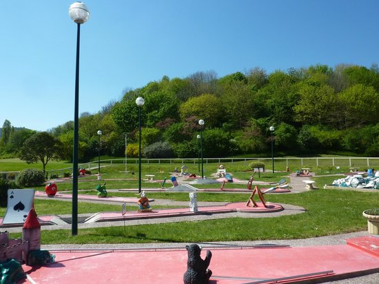 Mini-golf a la colline aux oiseaux