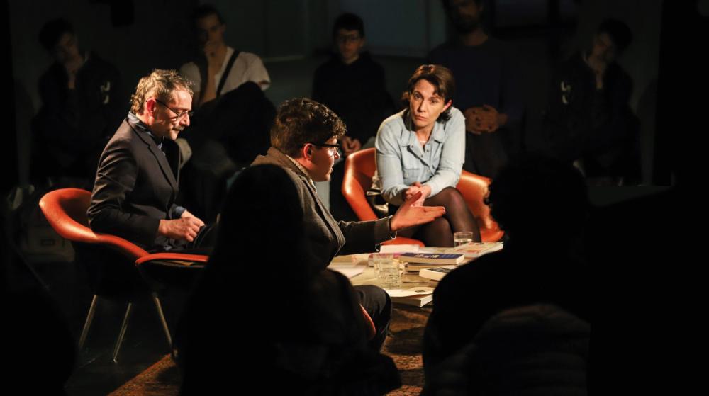 La lente et difficile agonie du crapaud buffle sur le socle patriarcal – Compagnie Akté (Festival À partir du réel)