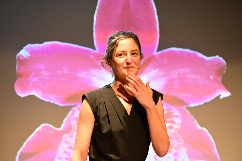 Présentation de saison + Spectacle « De la sexualité des orchidées »