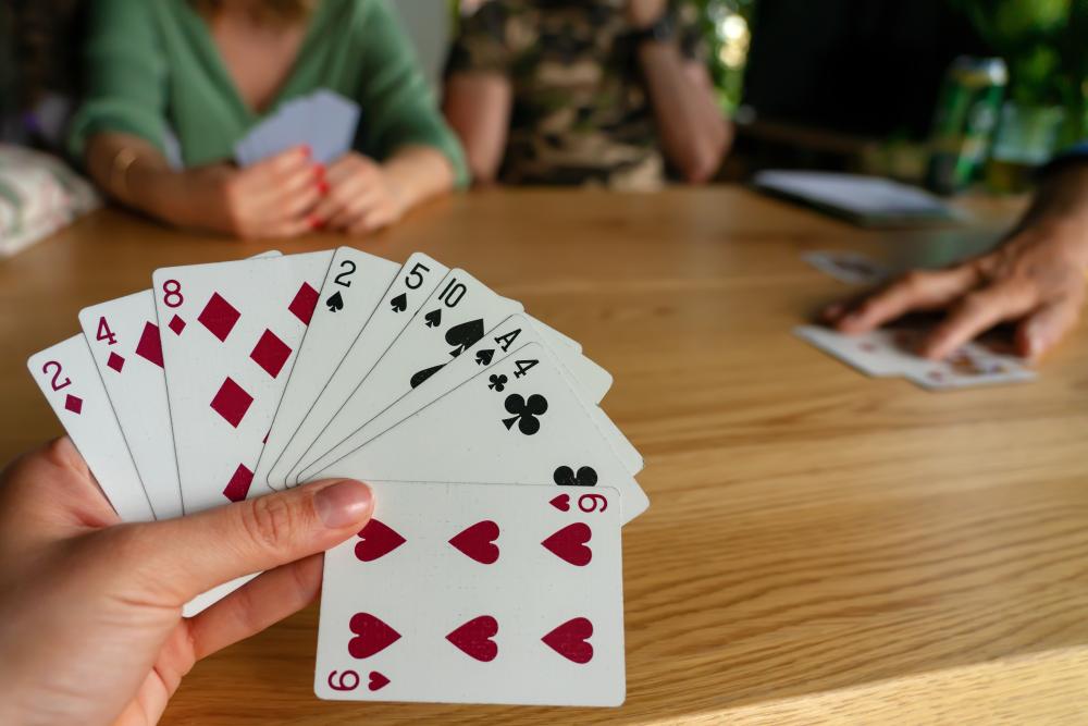 Après-midi jeux : concours amical de belote