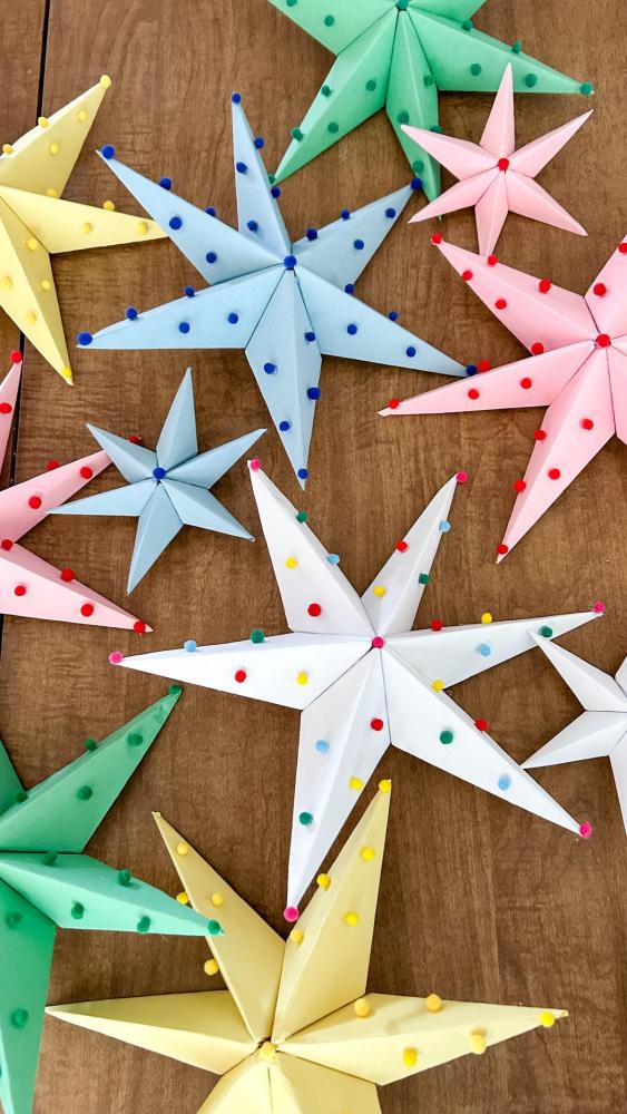 Fabrication d’étoiles de noël en papier